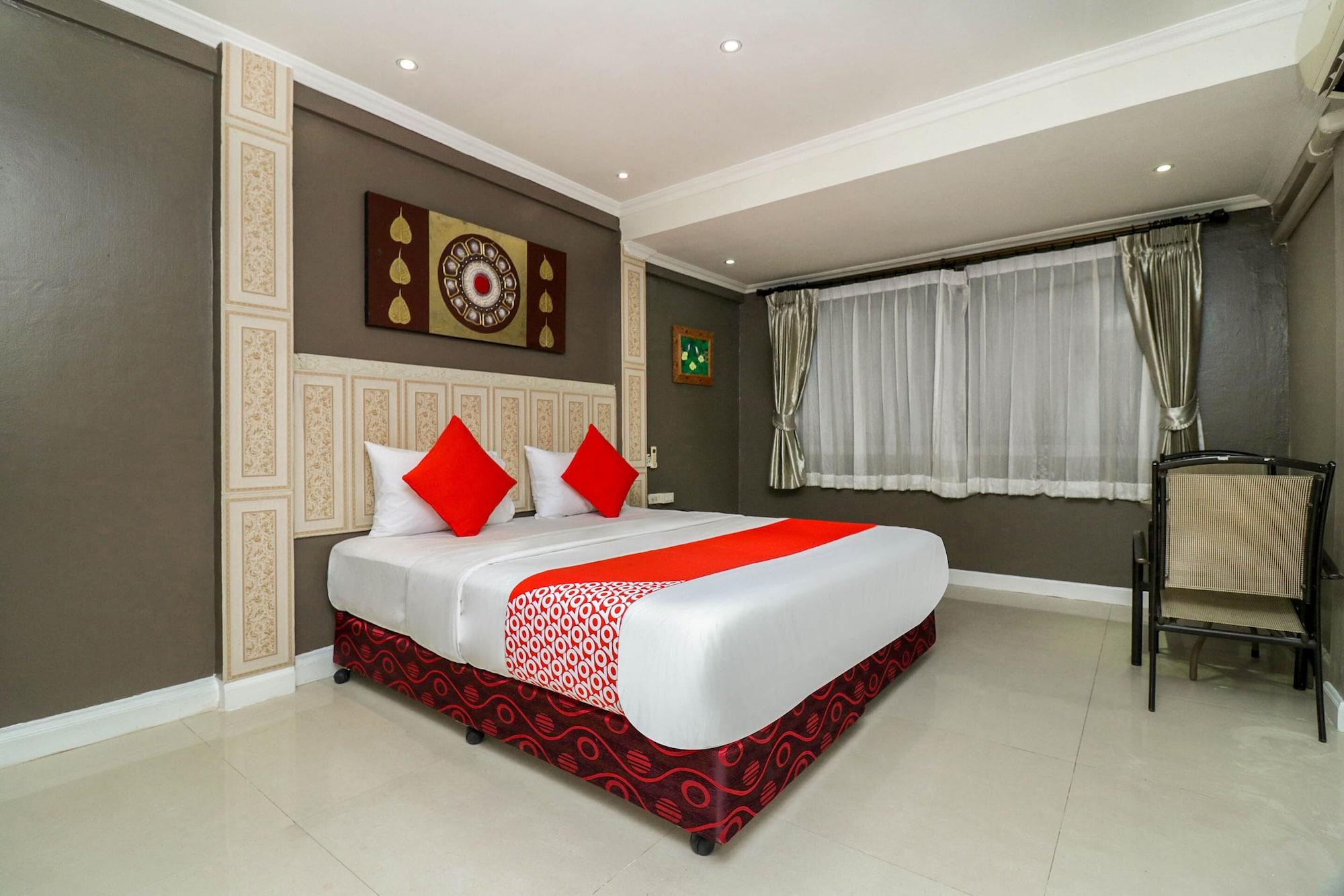 Natural Beach Hotel Pattaya Exteriör bild