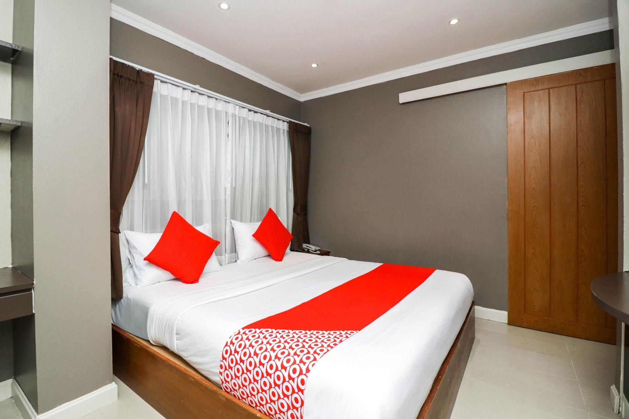 Natural Beach Hotel Pattaya Exteriör bild